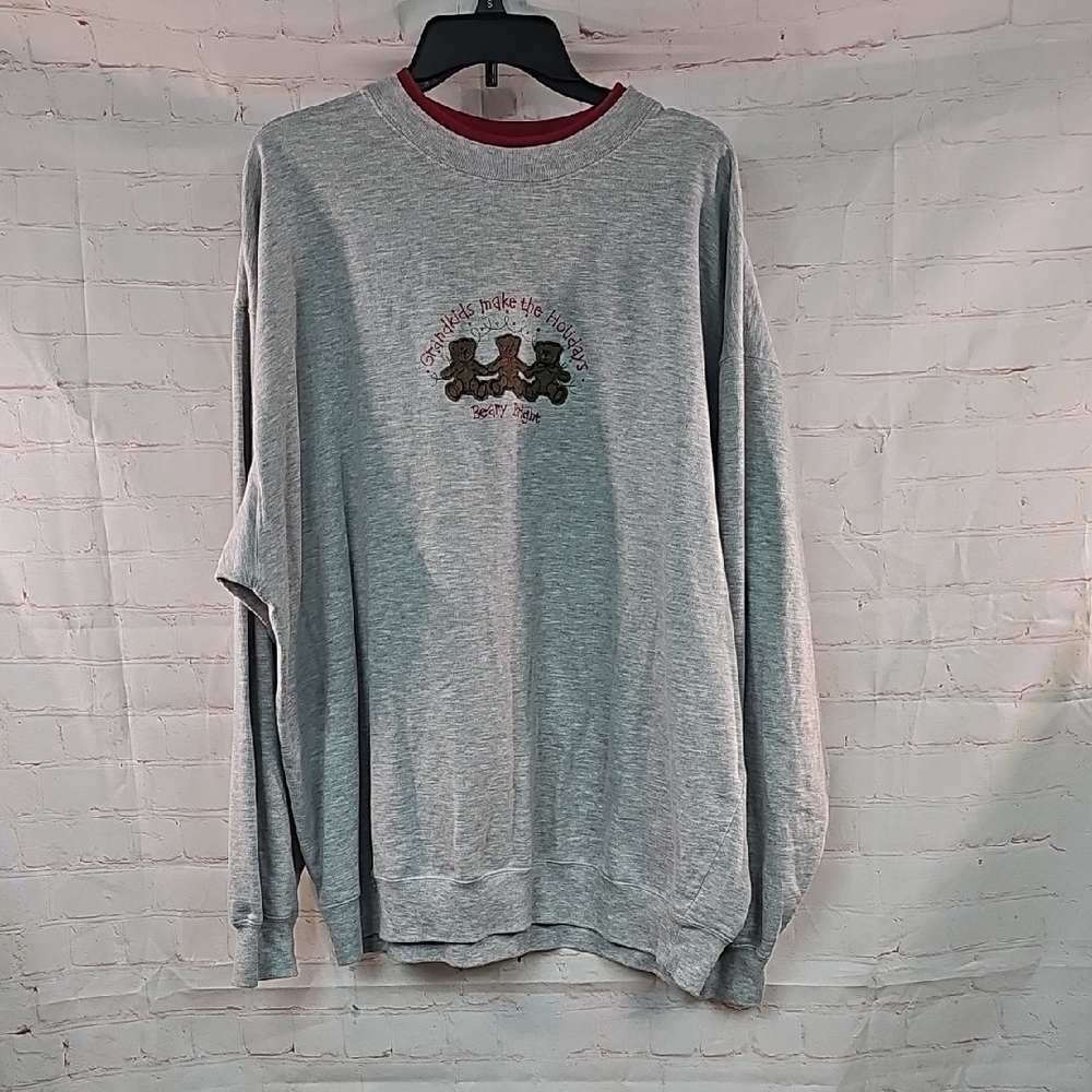 Gray Women's Sweater with Bear Design